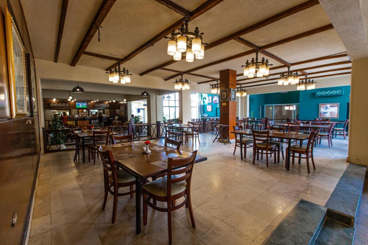 Marina Wadi Degla Hotel Ain Sukhna Exterior photo