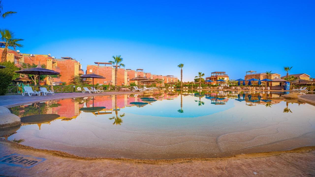 Marina Wadi Degla Hotel Ain Sukhna Exterior photo