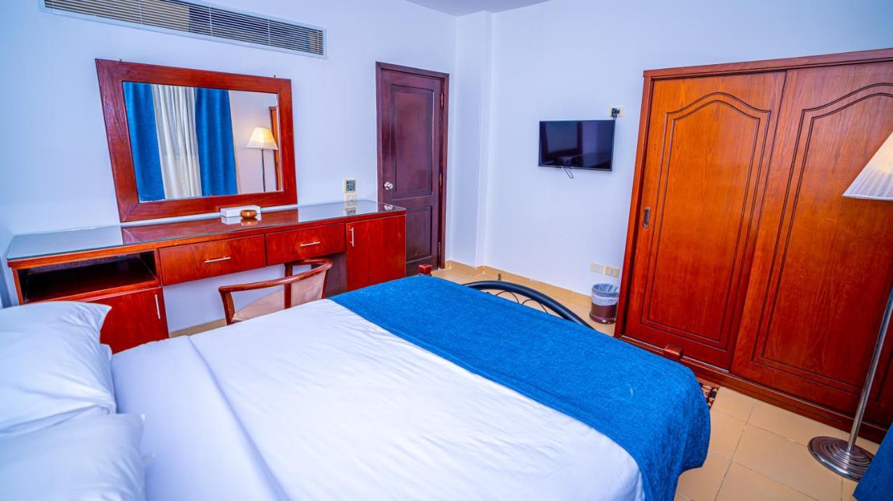 Marina Wadi Degla Hotel Ain Sukhna Exterior photo